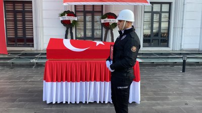 Kocaeli'de yaşamını yitiren polis memuru Bülent Topaloğlu için tören düzenlendi