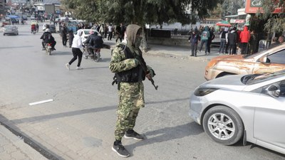 Suriye'de Dera'nın il merkezi muhaliflerin kontrolüne girdi