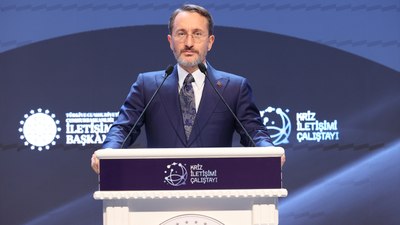 Fahrettin Altun: Misafirperverliğimiz tarihe altın harflerle yazılacak