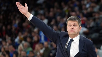 Anadolu Efes Başantrenörü Tomislav Mijatovic'in galibiyet değerlendirmesi