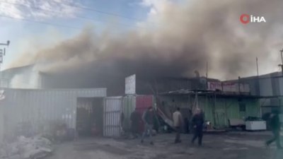 Tekirdağ'da tır parkında yangın çıktı