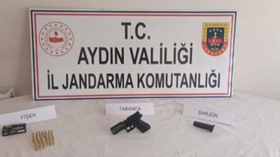 Aydın'da üzerinde tabancayla yakalandı