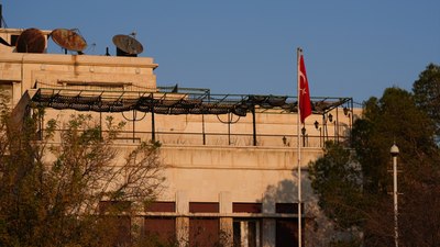 Türkiye'nin Şam Büyükelçiliği 12 yıl aradan sonra faaliyetlerine başladı