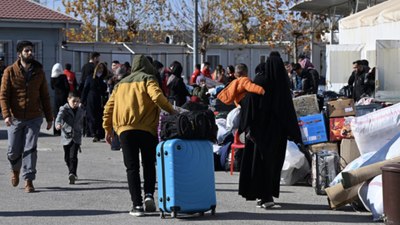 Suriyelilerin ülkelerine dönüşü sürüyor