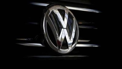 Volkswagen ve sendikalar, fabrikaların geleceği için masaya oturacak