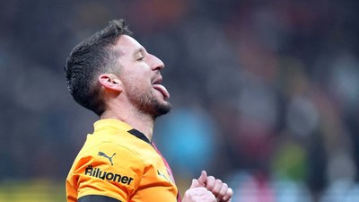 Dries Mertens'e 1 sene daha kal baskısı