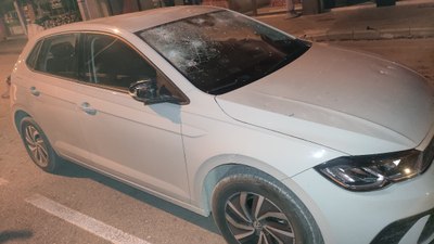 Isparta'da aracıyla defalarca çarptığı otomobile demir sopayla zarar verdi