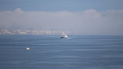 Çanakkale Boğazı transit gemi geçişlerine kapatıldı