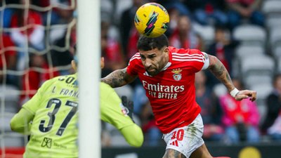 Benfica, Nacional'i deplasmanda yendi