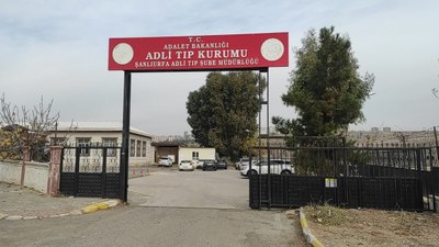 Şanlıurfa'da elektrik akımına kapılarak iskeleden düşen boya ustası öldü