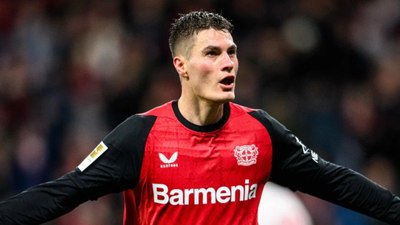 Patrik Schick 4 golle yıldızlaştı! Bayer Leverkusen, Freiburg'u farklı geçti