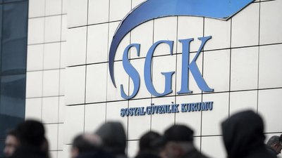 SGK'dan müjde geldi: Bu şartları sağlayan erken emekli oluyor