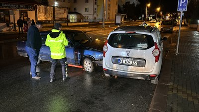 Kütahya'da 50 bin lira ceza yiyen alkollü sürücü yanındaki kız arkadaşına sarılıp ağladı