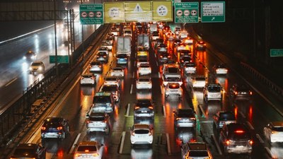 İstanbul trafiği yüzde 90 rekorları kırıyor