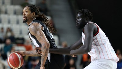 Beşiktaş, Manisa Basket'e mağlup oldu