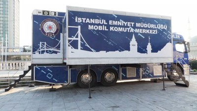 Taksim'de mobil komuta merkezli yılbaşı önlemi