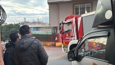 İstanbul'da çamaşır makinesi kapıyı kapatınca yardıma itfaiye koştu