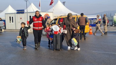 Hamalı Muayyeed: Herkes dönsün ve Suriye'yi ayağa kaldıralım