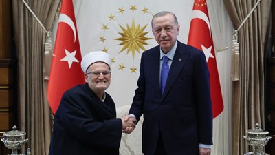 Cumhurbaşkanı Erdoğan, Mescid-i Aksa İmam Hatibi Sabri ile görüştü