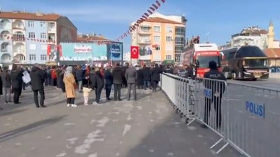 Suriye'deki devrim Ümit Özdağ'ı vurdu: Miting alanı boş kaldı