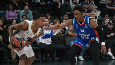 Anadolu Efes konuk ettiği ASVEL'e yenildi