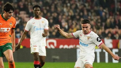 Sevilla ile Valencia berabere kaldı