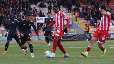 Boluspor, Adanaspor karşısında 3 golle güldü