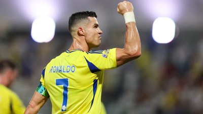 Cristiano Ronaldo, Al Nassr'da kalmayı garantiledi: Süper sözleşme