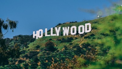 Los Angeles'ın Simgesi Olan "Hollywood" Tabelasının İlginç Hikayesi