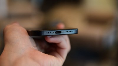 iPhone'lardaki USB-C portunda güvenlik açığı tespit edildi