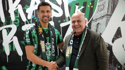 Kocaelispor, Samet Yalçın'a imzayı attırdı