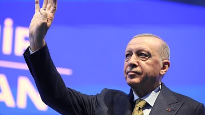 Cumhurbaşkanı Erdoğan: Yangını polemik konusu yapanları mahşeri vicdana havale ediyoruz