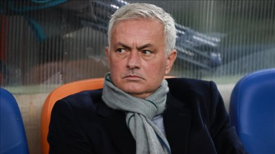 UEFA’dan Jose Mourinho’ya ceza