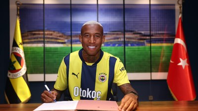 Fenerbahçe, Anderson Talisca ve Milan Skriniar'ın lisansını çıkardı