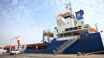 Gazze'ye insani yardım ulaştıracak '15. İyilik Gemisi' Mersin'den uğurlandı