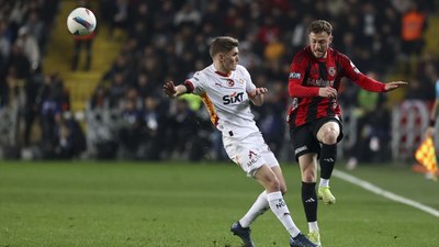 Elias Jelert: Galatasaray'da olmayı seviyorum