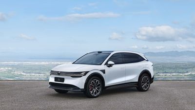 Dünyanın en hızlı şarj olan elektrikli otomobili test edildi