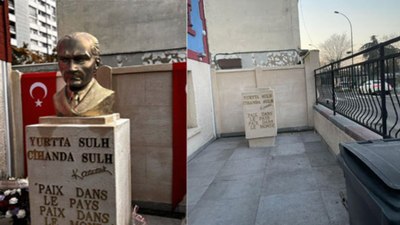 Paris'te Atatürk büstüne saldırı