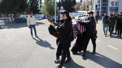 Türkiye'den 20 bin dolara Avrupa'ya insan kaçırıyorlardı: Paketlendiler