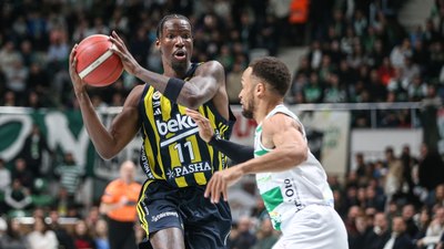 Fenerbahçe, Bursaspor'u uzatmada devirdi