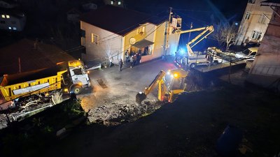 İstanbul Beykoz'da çöken istinat duvarının arkasındaki bina mühürlendi