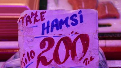 Sakarya’da hava bozuldu balık fiyatları ikiye katladı