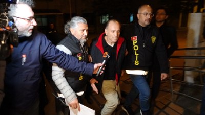 Avusturya'da yaşayan çifti 31 bin 960 euro dolandırdılar: Üfürükçüler tutuklandı
