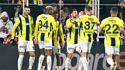 Fenerbahçe, Kasımpaşa'yı üç golle geçti