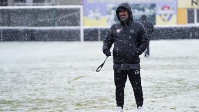 Eyüpspor, Beşiktaş maçı hazırlıklarını kar yağışı altında sürdürdü