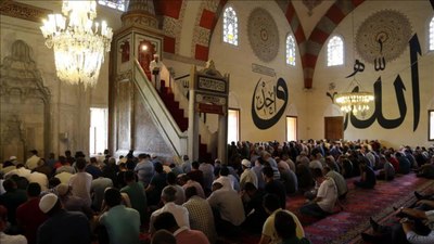 Cuma hutbesinde sihir ve büyü konuları işlendi