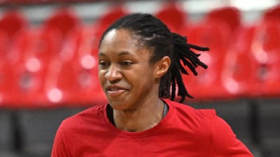 Crystal Simone Dangerfield, Melikgazi Kayseri Basketbol'u sırtlıyor