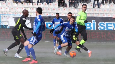 Erzurumspor FK - Iğdır FK maçında gol sesi çıkmadı