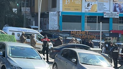 Kocaeli'de lokantada bulunanları rehin aldı: Ekipler devreye girdi