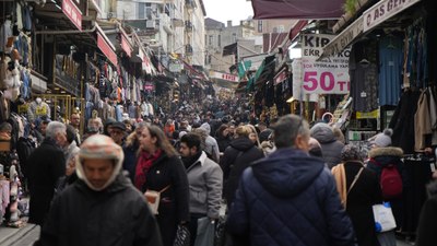 Eminönü'nde Ramazan hareketliliği arttı